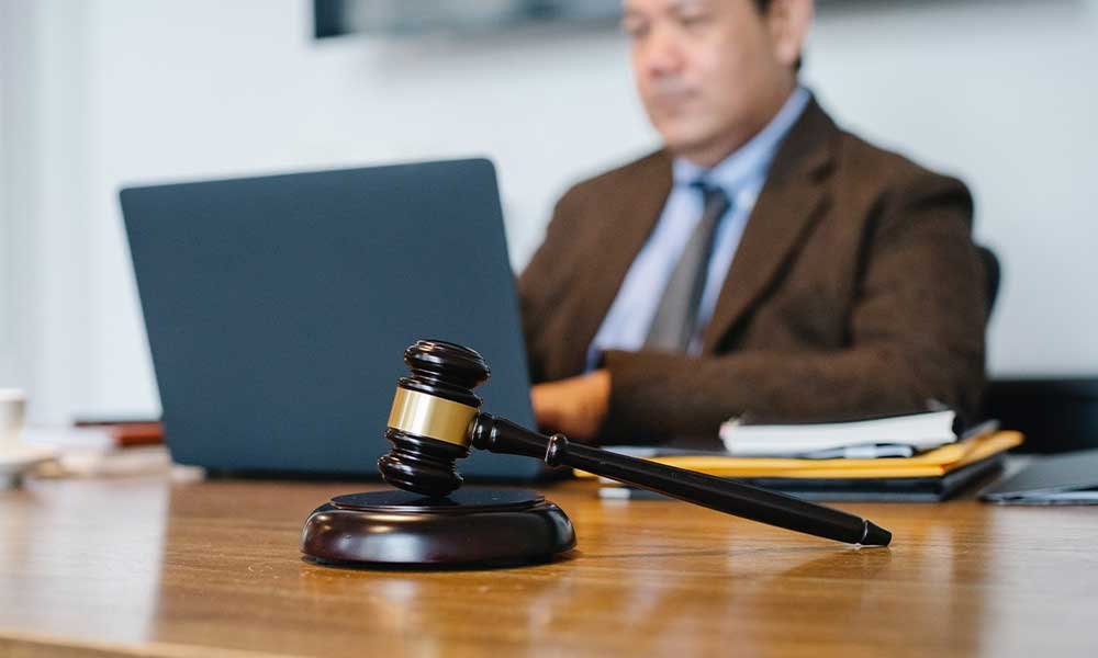 4 Important Questions to Ask Before Working with a Personal Injury Lawyer